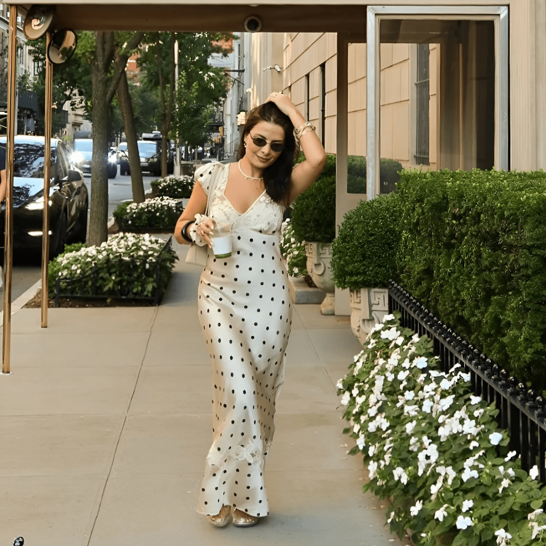 Chérie – Schickes Abendkleid mit französischer Spitze & Rückenfrei - Fav Avenue