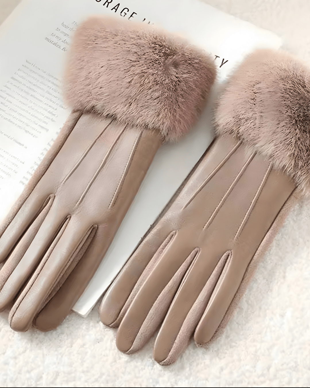 Fell und Lederhandschuhe - Fav Avenue