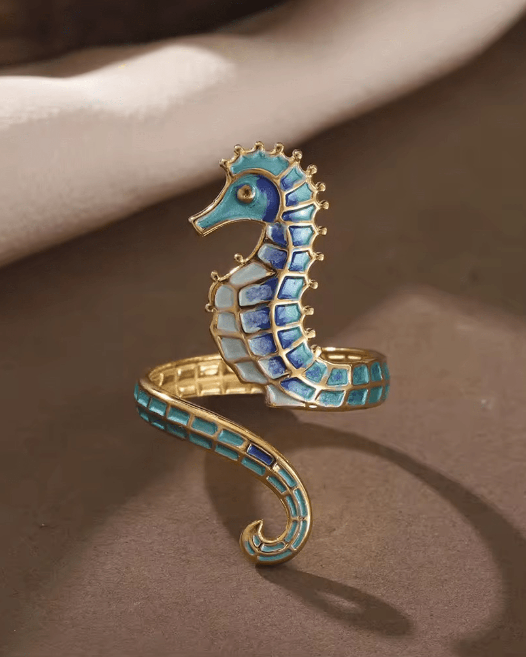 Ocean Ringe - Fav Avenue