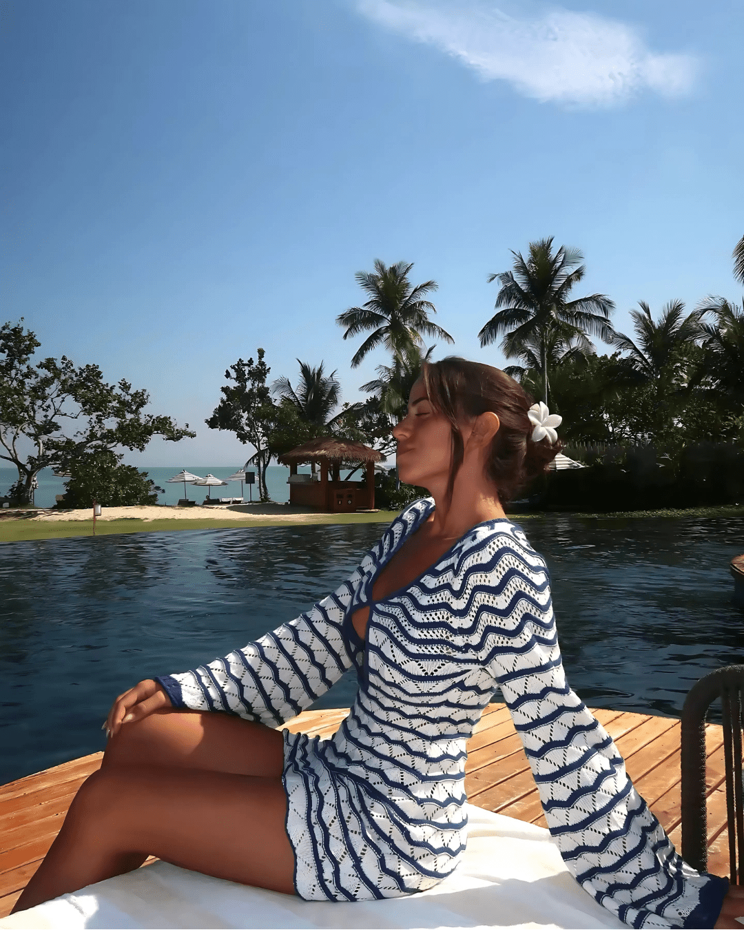 Yara - Boho Beach Dress mit Cut - Out - Fav Avenue