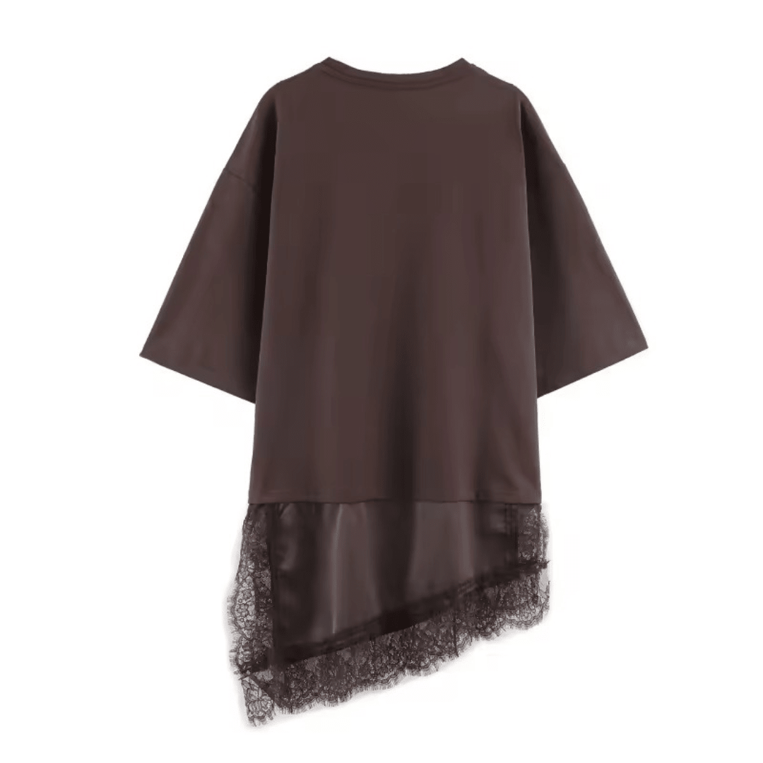 Asymmetrisches Oversize T-Shirt mit Spitzenbesatz - Fav Avenue