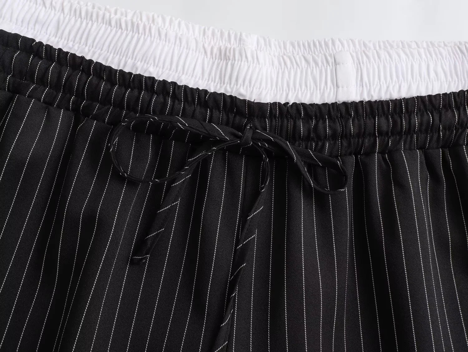 Striped Flow Pants – Weite Hose mit elastischem Bund - Fav Avenue